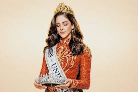 Fatima Bosh renuncia a su reinado como miss universo 2025